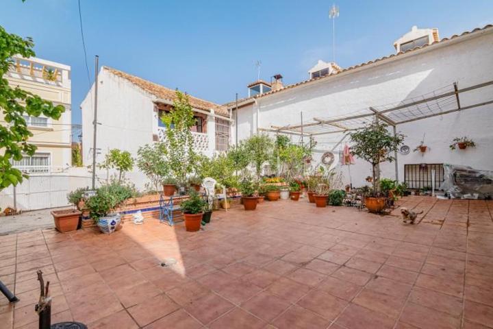 Chalet en venta en Ogíjares, Zona metropolitana photo 0