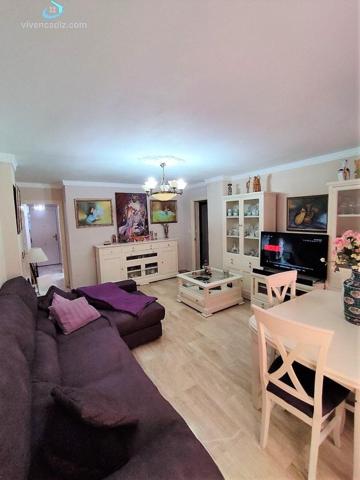 Piso en venta en Cádiz, Segunda Aguada photo 0