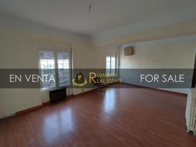 Piso en venta en Granada, Recogidas photo 0