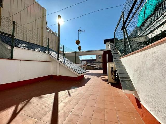 Piso en venta en Santa Coloma de Gramenet, Santa coloma de gramenet photo 0