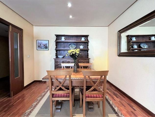 Piso en venta en Vitoria-Gasteiz, Centro photo 0