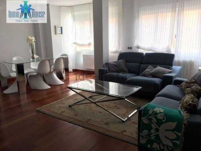 Apartamento en venta en Albacete, Centro-Carretas photo 0
