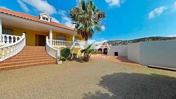 Chalet en venta en Pulpí, Barrio de Jaravía, 04648 photo 0