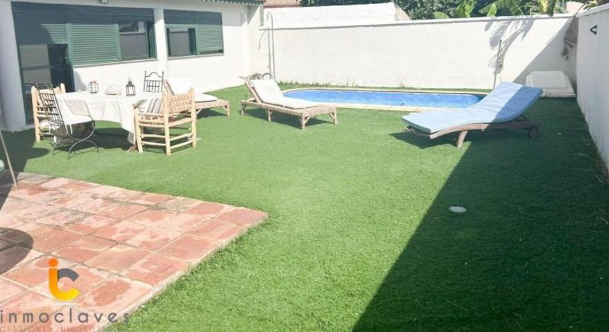 Chalet en venta en Algeciras, Algeciras - El Rinconcillo photo 0