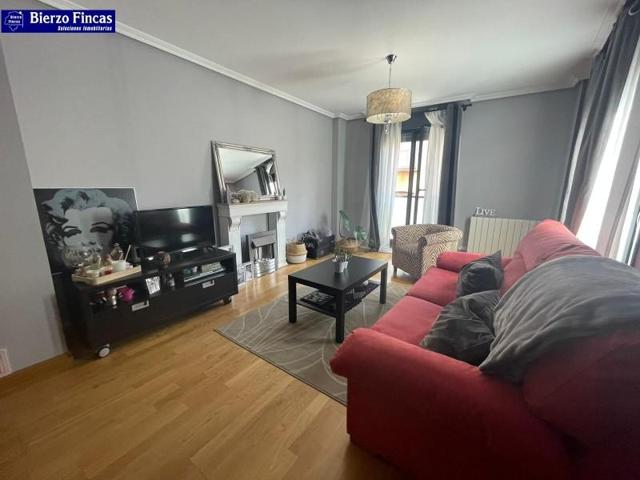 Piso en venta en León, Casco Antiguo photo 0