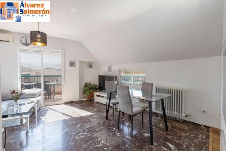 Aticos en venta en Granada, Arabial photo 0