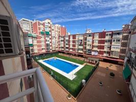Apartamento en venta en Torremolinos, C.C. Pablo Ruiz Picasso photo 0