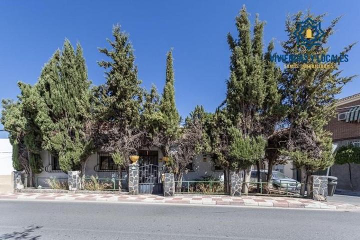 Terreno en venta en Armilla, Avenida de los ogijares photo 0