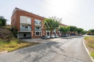 Adosada en venta en Castellvell del Camp, Castellvell del camp photo 0