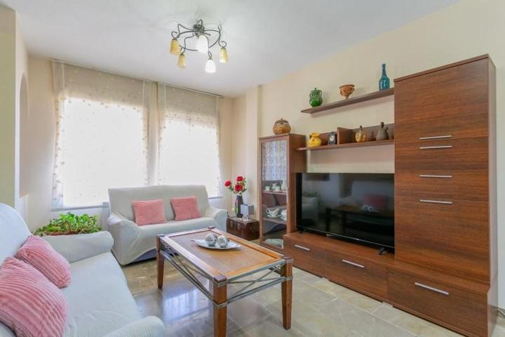 Adosada en venta en Granada, Barrio de los Periodistas photo 0