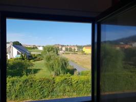 Chalet en venta en Brion photo 0