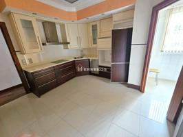 Piso en venta en Logroño, Gran Via photo 0