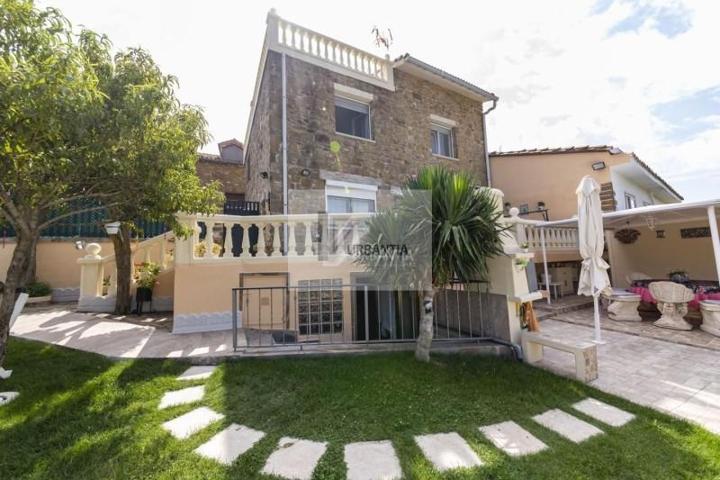 Chalet en venta en Yesa, Calle Camino del Calvario, 31410 photo 0