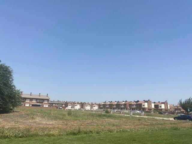 Terreno en venta en Marchamalo, Marchamalo photo 0