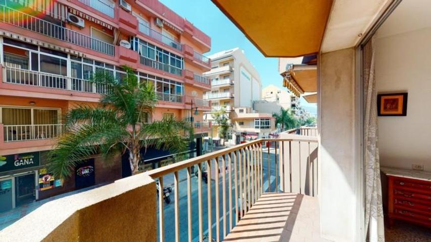 Piso en venta en Fuengirola, Centro photo 0
