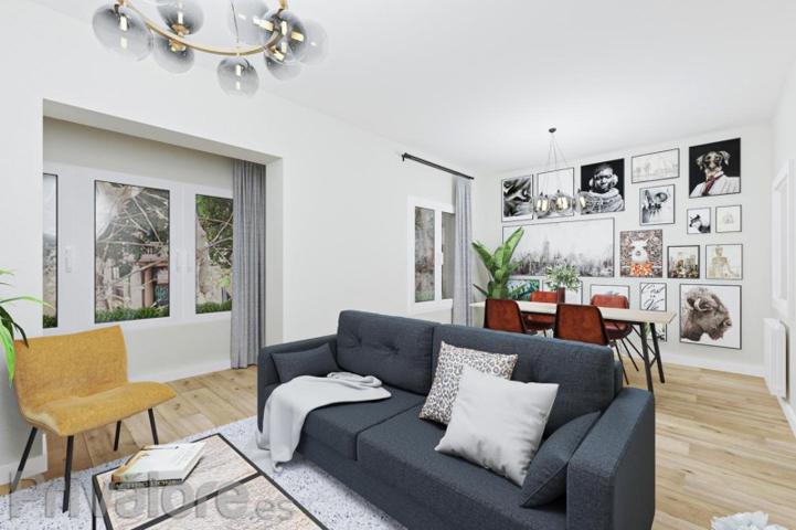 Piso en venta en Barcelona, Carrer de Lepant, 08025 photo 0