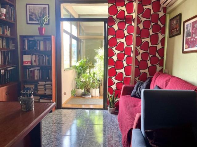 Apartamento en venta en Barcelona, Sant Andreu photo 0