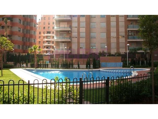 Piso en venta en Mislata photo 0