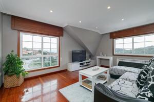 Casa en venta en Gondomar, Vincios photo 0