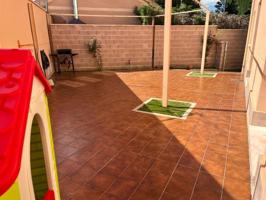 Chalet en venta en Torrecaballeros photo 0