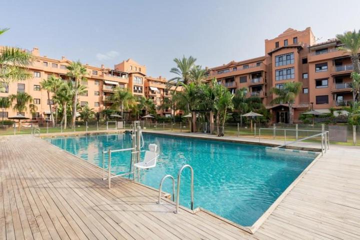 Piso en venta en Motril, Playa Granada photo 0