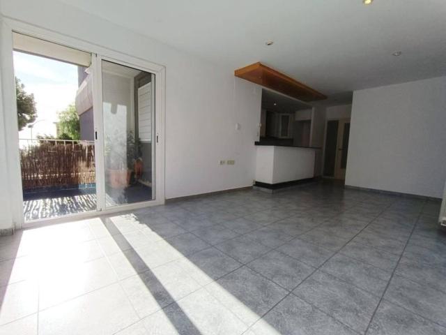Piso en venta en Montgat photo 0