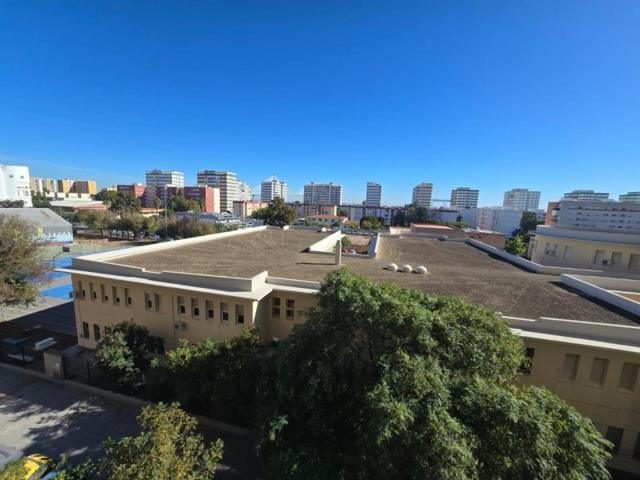 Piso en venta en Cádiz, Segunda Aguada photo 0
