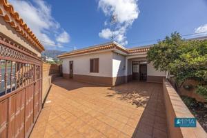 Chalet en venta en El Paso, Calle Paso de Arriba, 0, 38759 photo 0