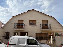 Chalet en venta en Alovera, Centro photo 0