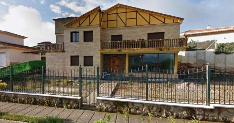 Casa en venta en Cáceres, CERES GOLF photo 0