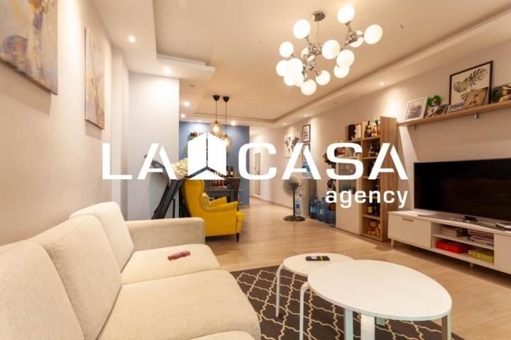 Piso en venta en L'Hospitalet de Llobregat, Santa Eulalia photo 0