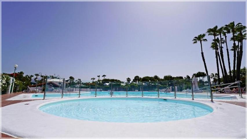 Bungalow en venta en San Bartolomé de Tirajana, Maspalomas-Meloneras photo 0