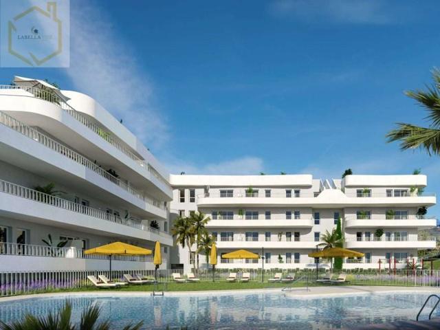 Apartamento en venta en Fuengirola photo 0