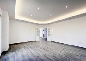 Casa en venta en Chiclana de la Frontera, Avenida la libertad photo 0