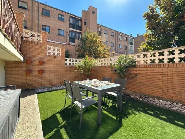 Adosada en venta en Ejea de los Caballeros, Aragon photo 0