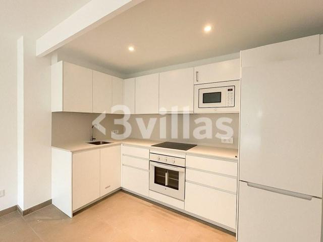 Piso en venta en Ferreries photo 0