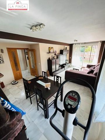 Planta baja en venta en Vélez-Málaga, Valleniza photo 0