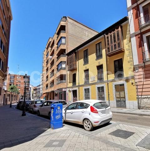 Piso en venta en Valladolid, Centro photo 0