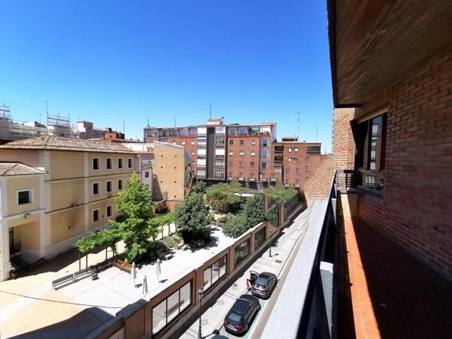 Piso en venta en Valladolid, Centro photo 0