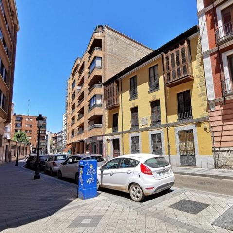 Piso en venta en Valladolid, Centro photo 0
