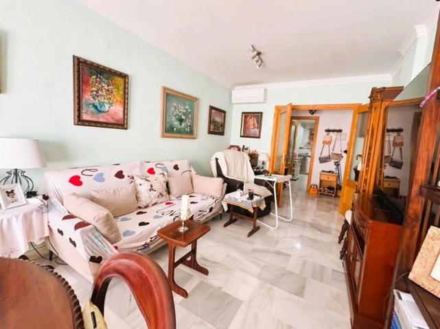 Apartamento en venta en Mijas, Las Lagunas photo 0