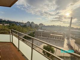 Piso en venta en L'Hospitalet de Llobregat, Centre photo 0