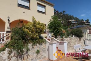 Casa en venta en Vallirana, LA SOLANA photo 0