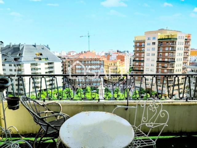 Piso en venta en León photo 0