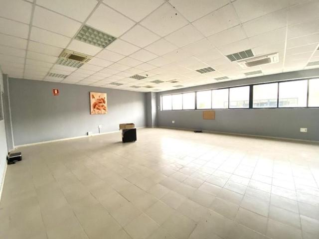 Nave industrial en venta en Madrid, Polígono El Gato (Villaverde) photo 0