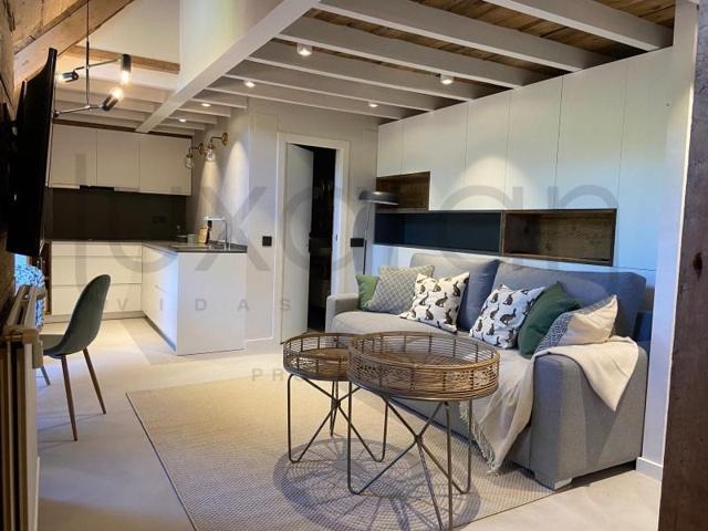 Aticos en venta en Vielha e Mijaran photo 0