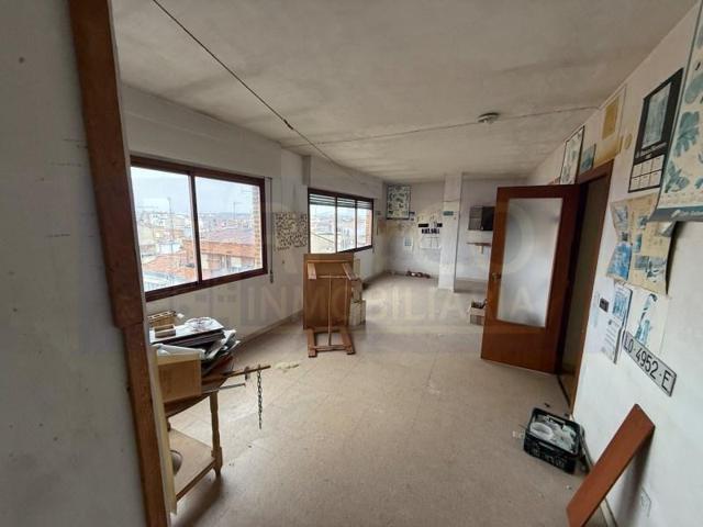 Piso en venta en Logroño photo 0