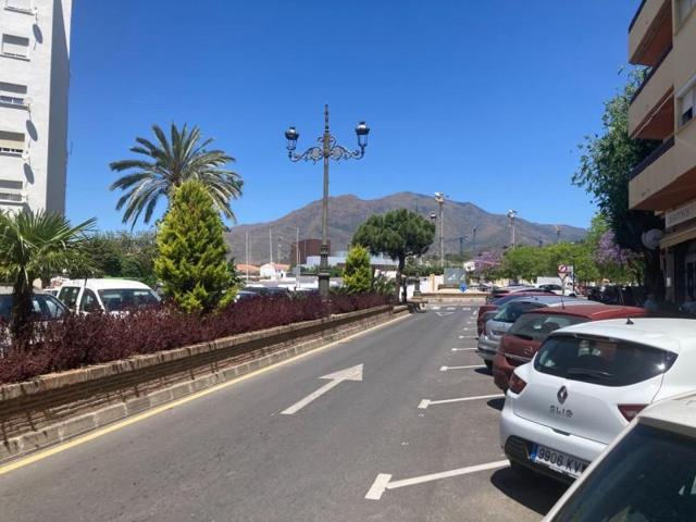 Piso en venta en Estepona, Centro photo 0