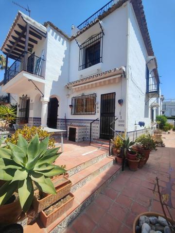 Adosada en venta en Nerja, Nueva Nerja photo 0