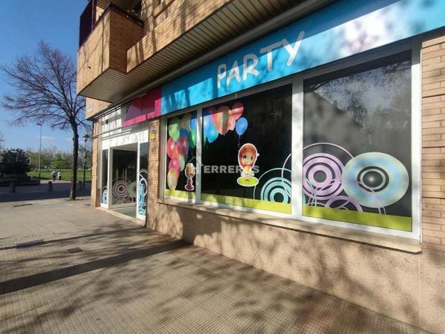 Local comercial en venta en Logroño, Club Deportivo photo 0
